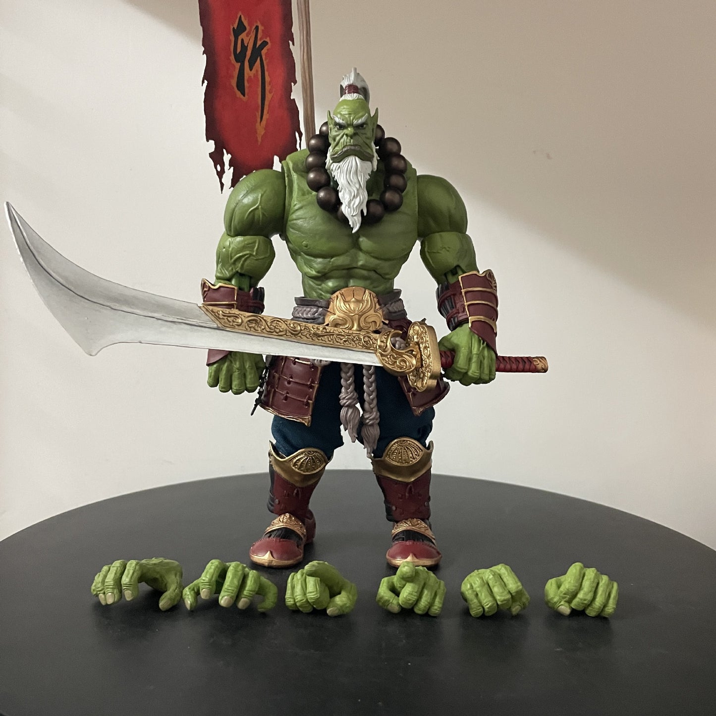 No.03 Master Guardian of The Horde 1:10 Scale Miniature Action Figurine