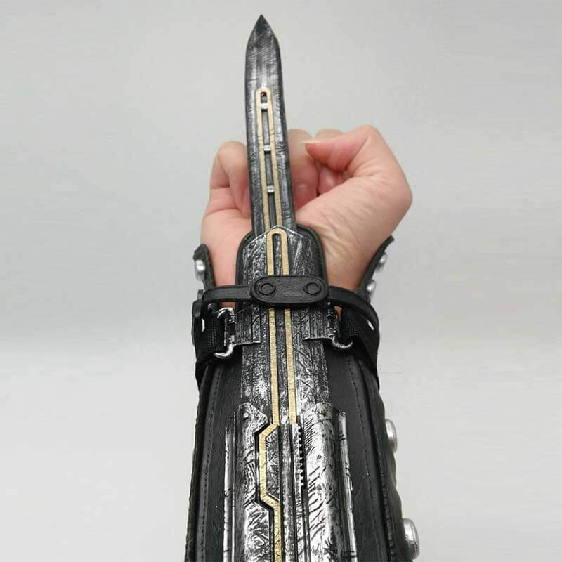 Custom Assassin's Creed 4 Black Flag Edward 1:1 Sleeve Arrow