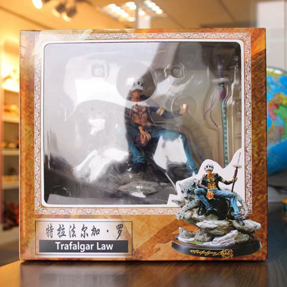 27cm One Piece Red Heart Pirates Trafalgar Luo Snow Leopard Scene Figures