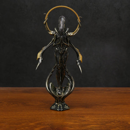 28cm Alien Xenomorph Buddhism Excellent Figure