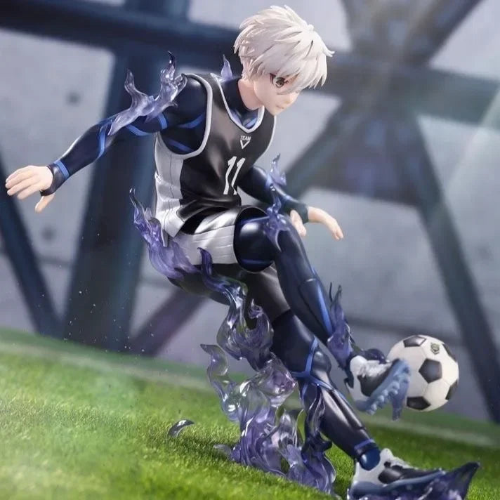 Blue Lock Figures Nagi Seishiro Anime Figure Football Action Figurine Pvc Model