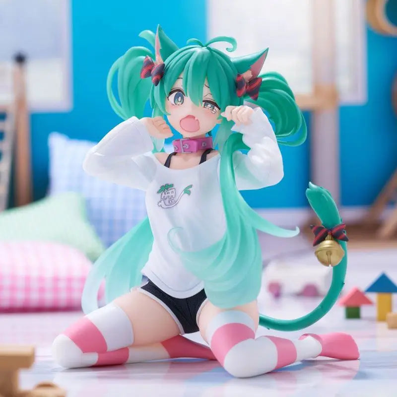 Hatsune Miku cat ear short sleeve pajamas Chuyin Figures