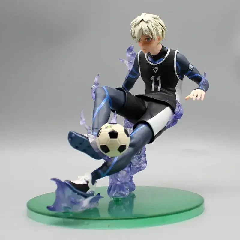 Blue Lock Figures Nagi Seishiro Anime Figure Football Action Figurine Pvc Model